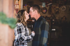 Family photoshoot Calico ghost town California with Jake Shoots People