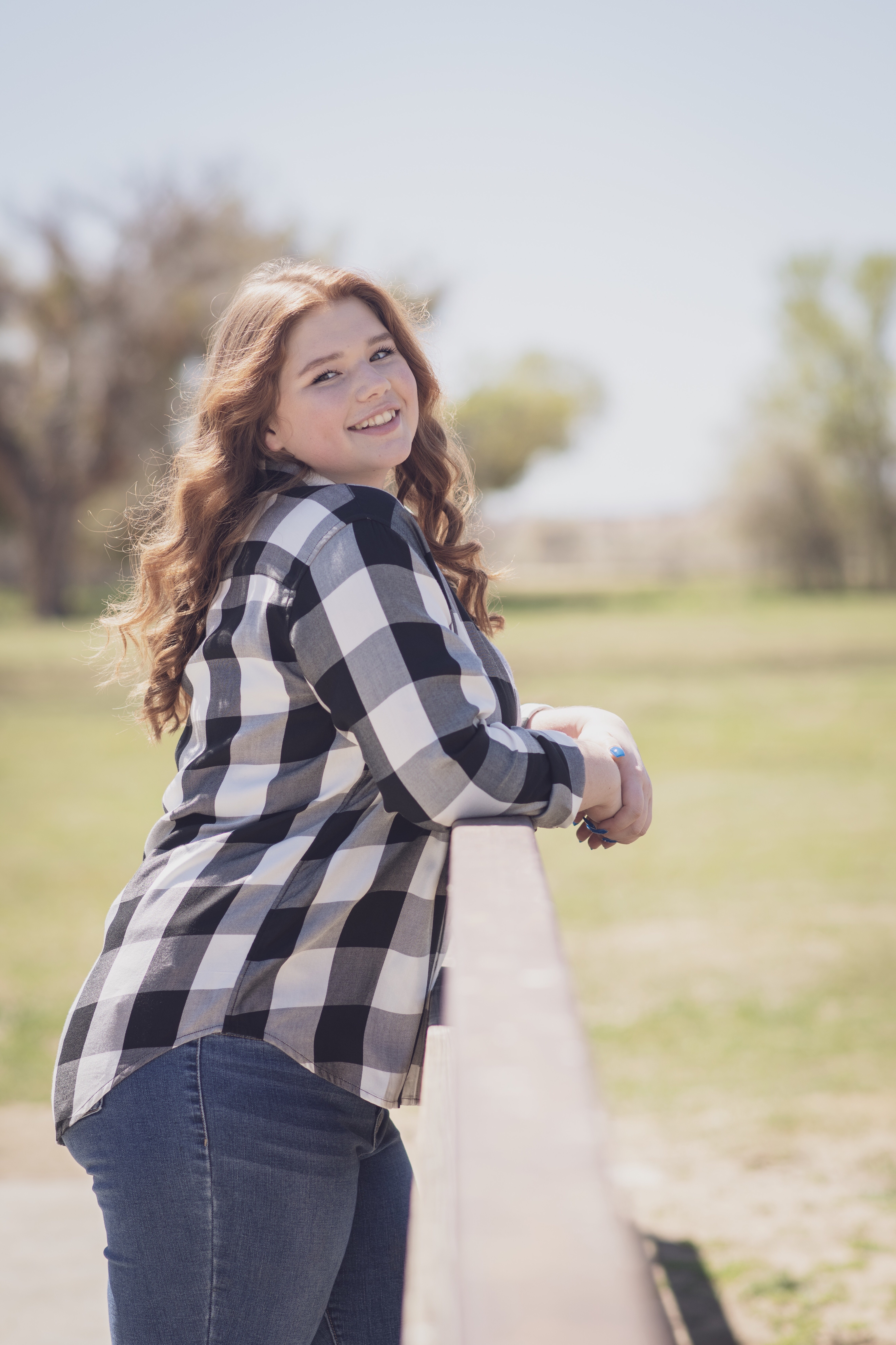 Mojave Narrows Park Family senior photoshoot Victorville California with Jake Shoots People