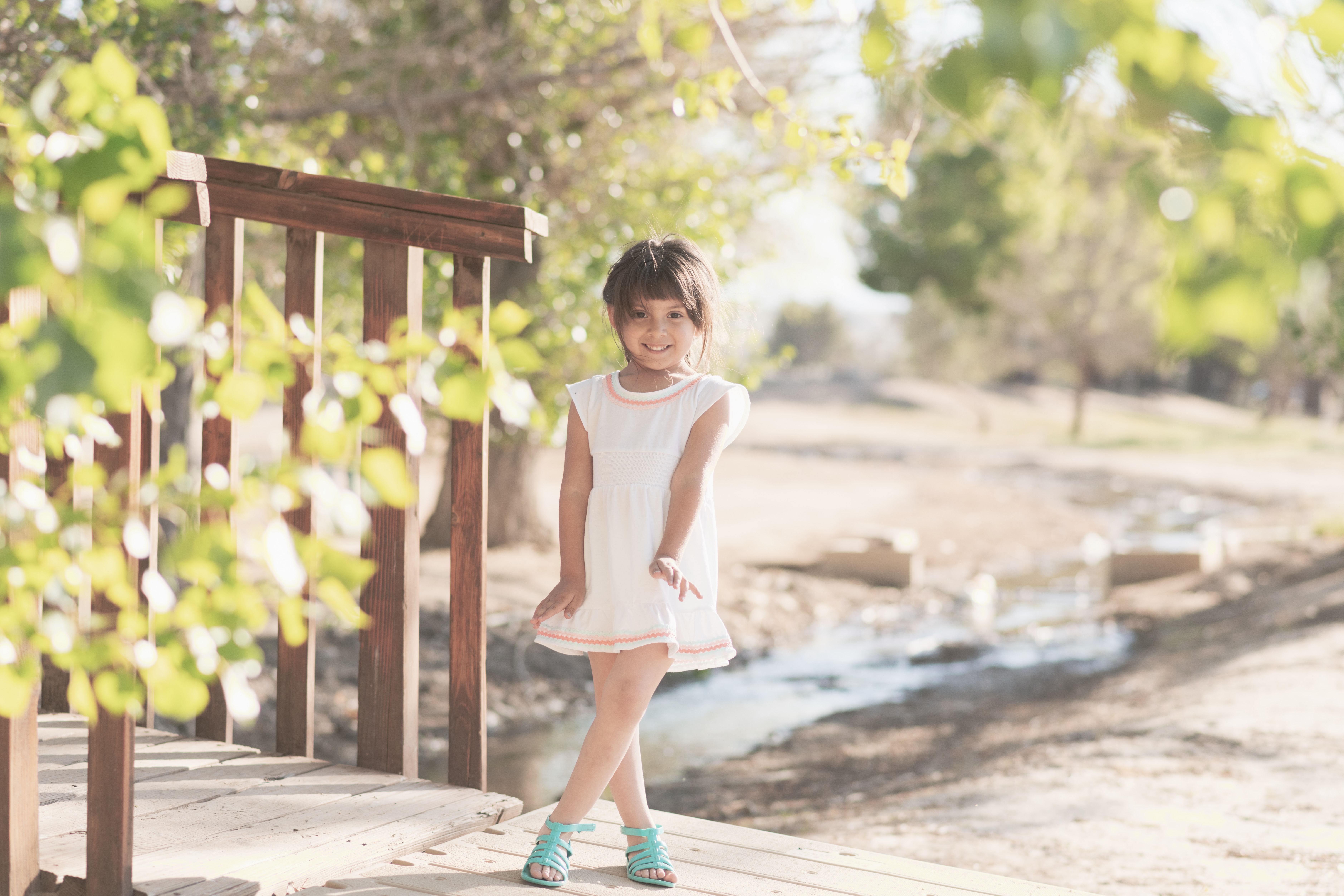 Family photoshoot hesperia lakes park California with Jake Shoots People