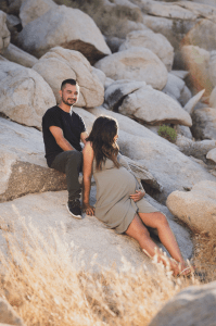Maternity photoshoot Lucerne Valley California with Jake Shoots People